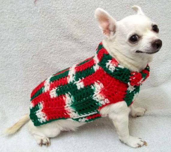 12-christmas-sweaters