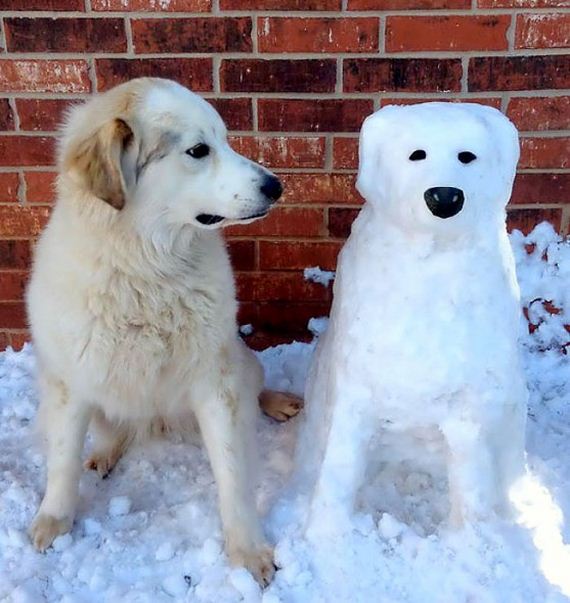 Truly Awesome Snow Sculptures of Dogs