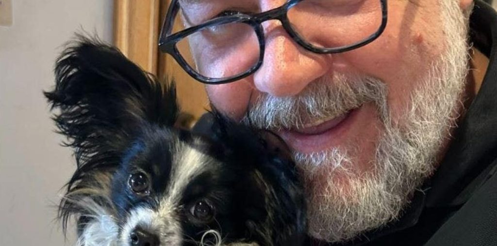 Russell Crowe’s Puppy Louis Dies In His Arms After Being Hit By A Truck